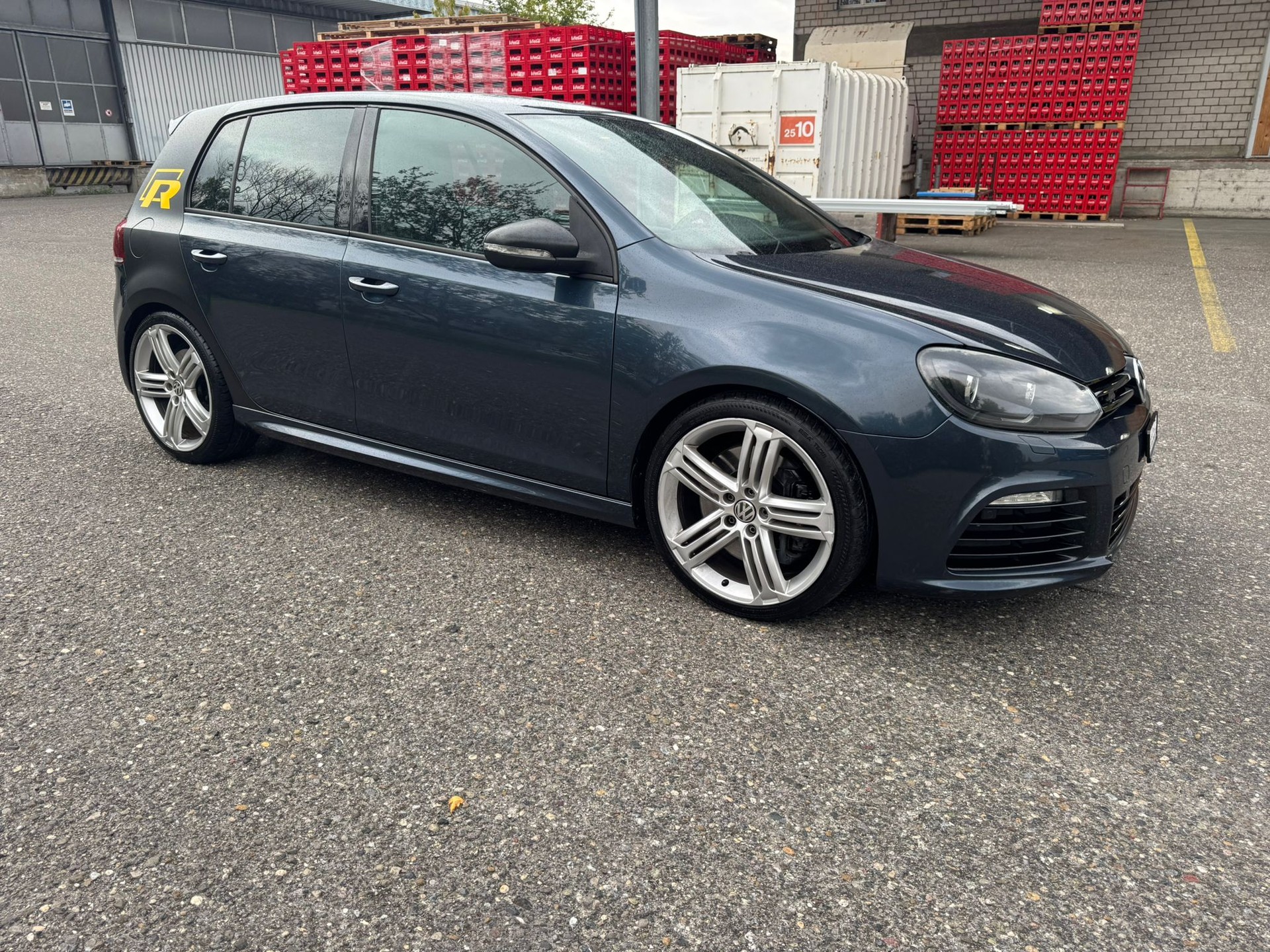 VW Golf 2.0 TSI R 4Motion DSG-image-2