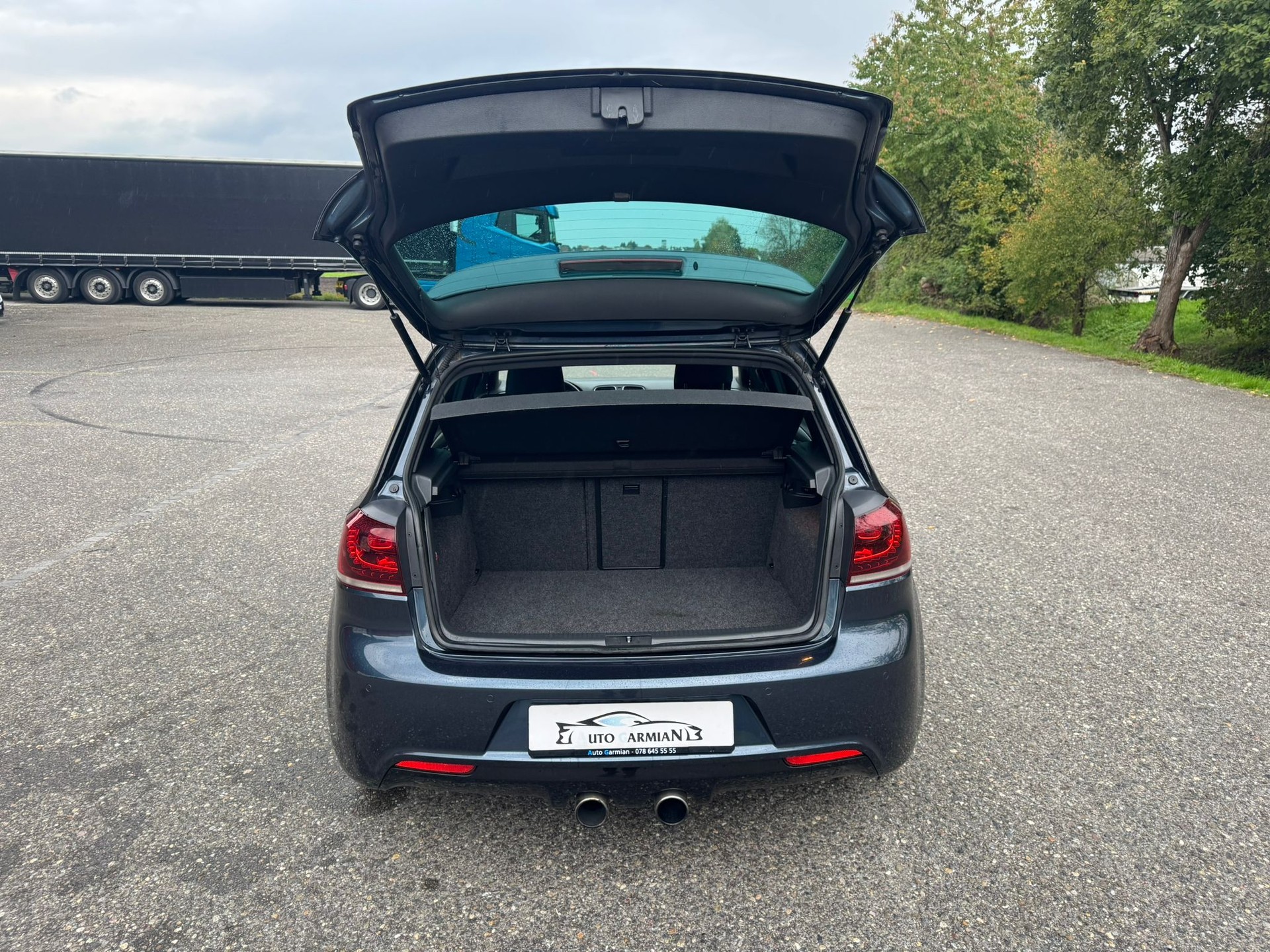 VW Golf 2.0 TSI R 4Motion DSG-image-6