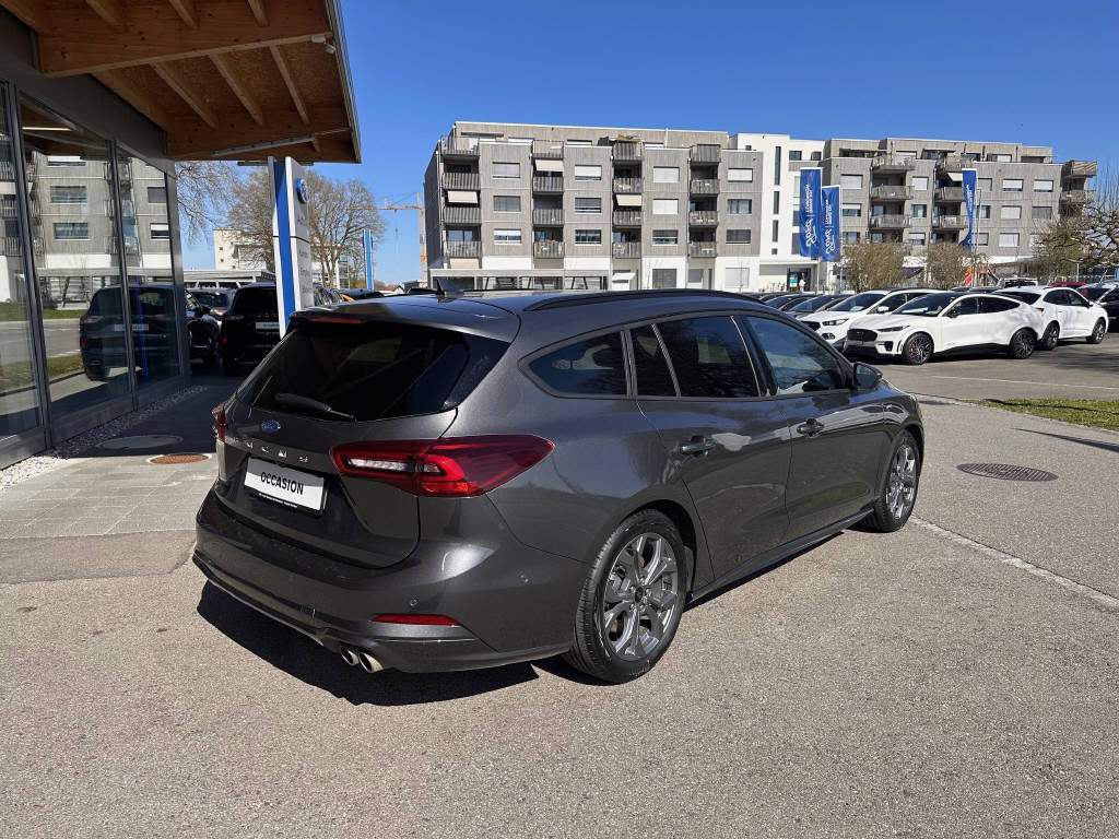 FORD Focus Kombi 1.0i EcoB 155 ST-Line-image-2