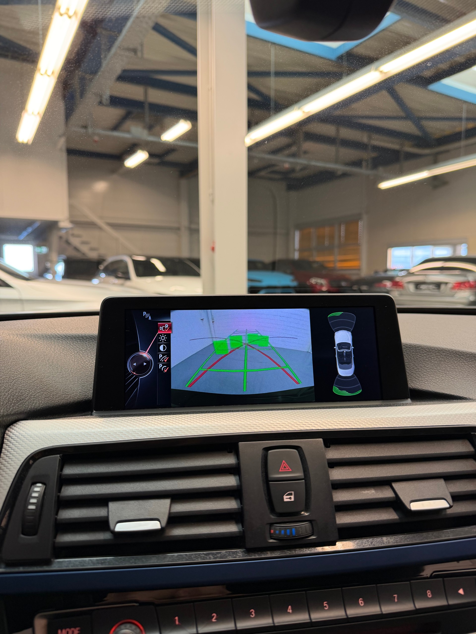 BMW 428i ALL Black M Performance Cabriolet xDrive Steptronic-image-15