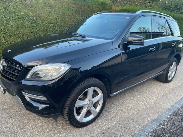 MERCEDES-BENZ ML 350 BlueTEC 4Matic 7G-Tronic