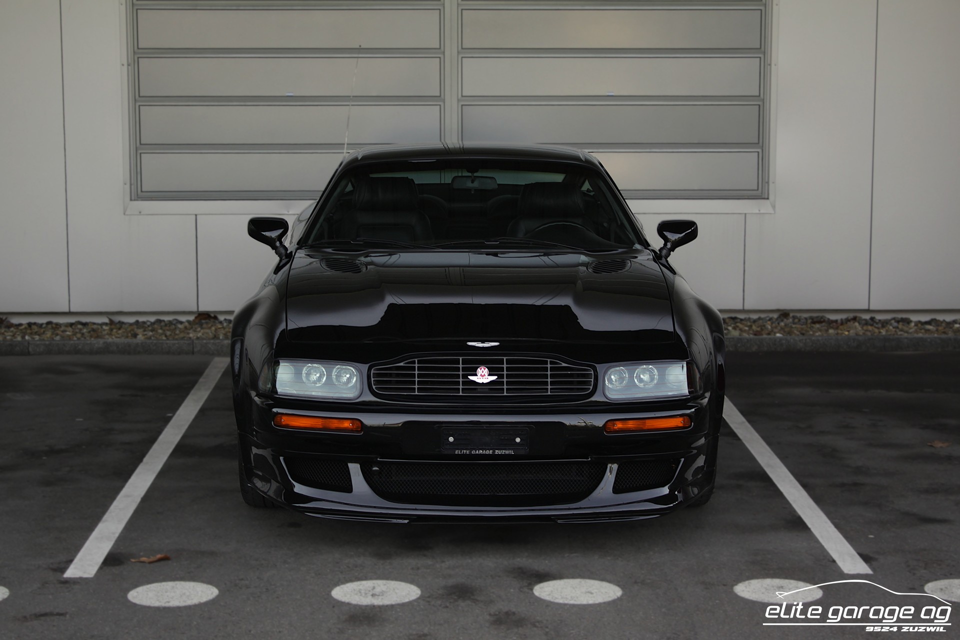 ASTON MARTIN Vantage V550 1/239-image-7