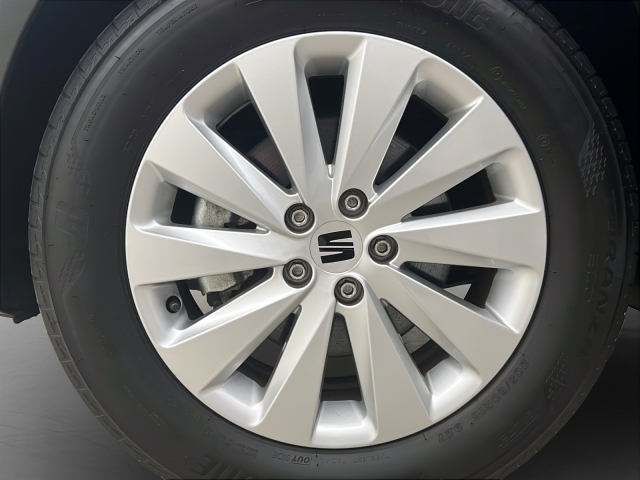SEAT Arona 1.0 TSI 110PS Style DSG-image-9