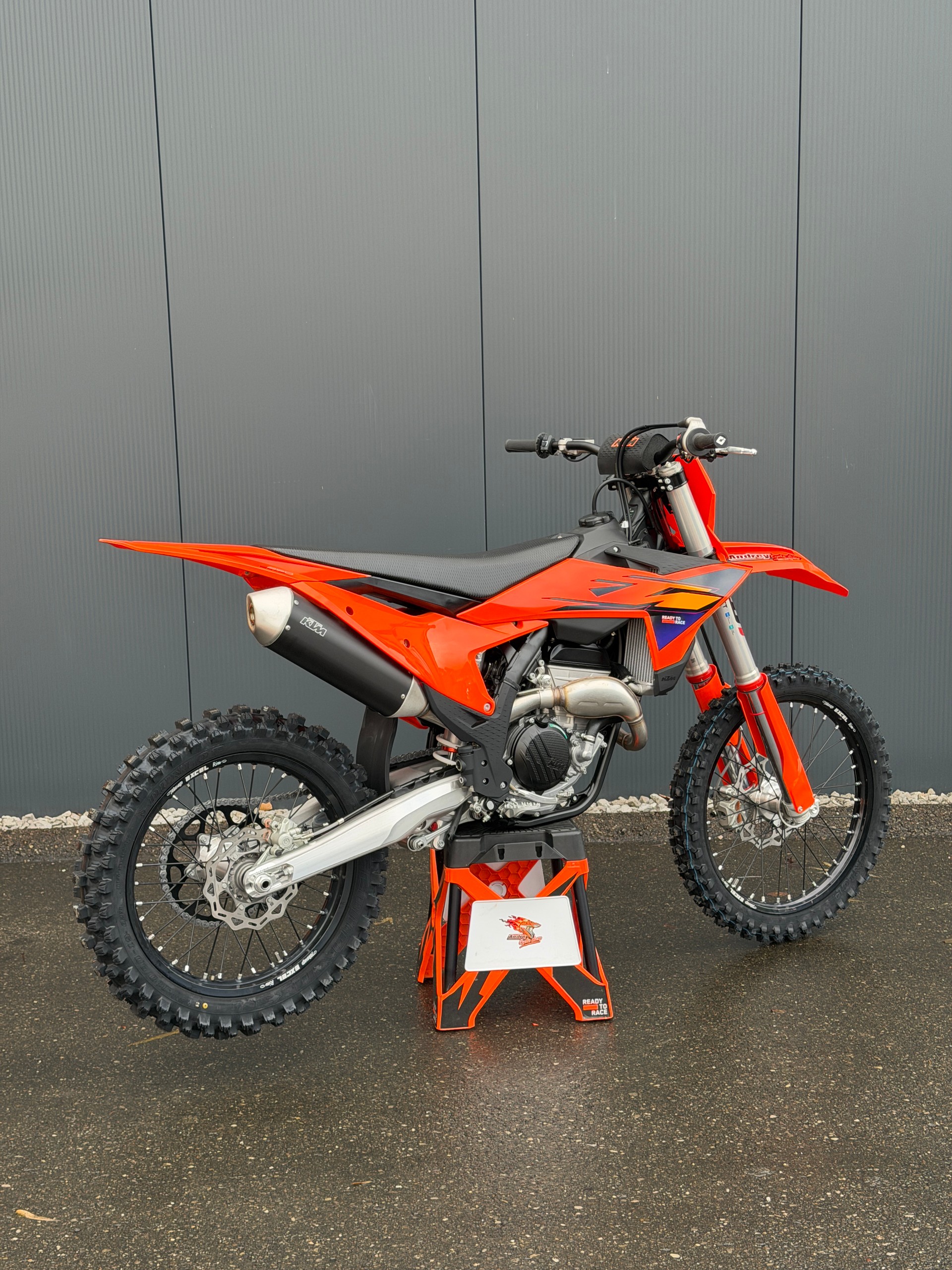 KTM 2026 KTM 250 SX-F-showroom-element-1