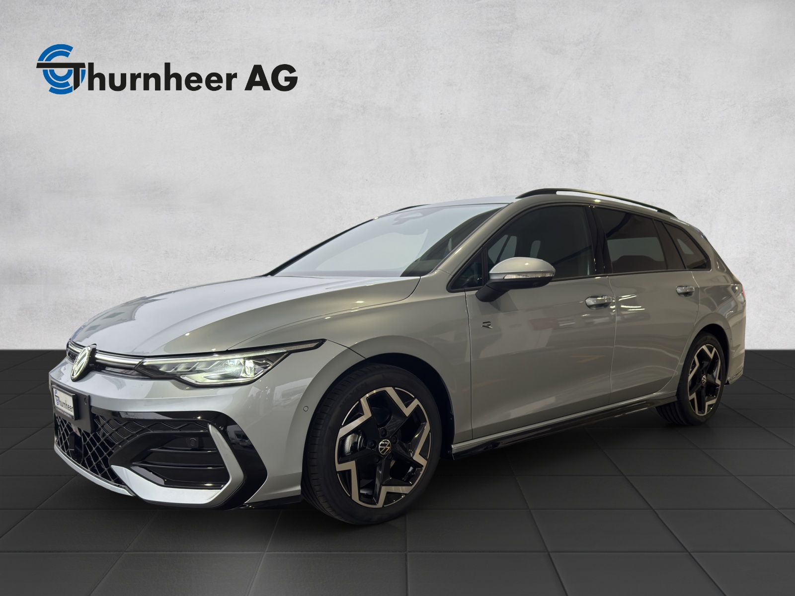 VW Golf Variant 1.5 eTSI mHEV R-Line-image-1