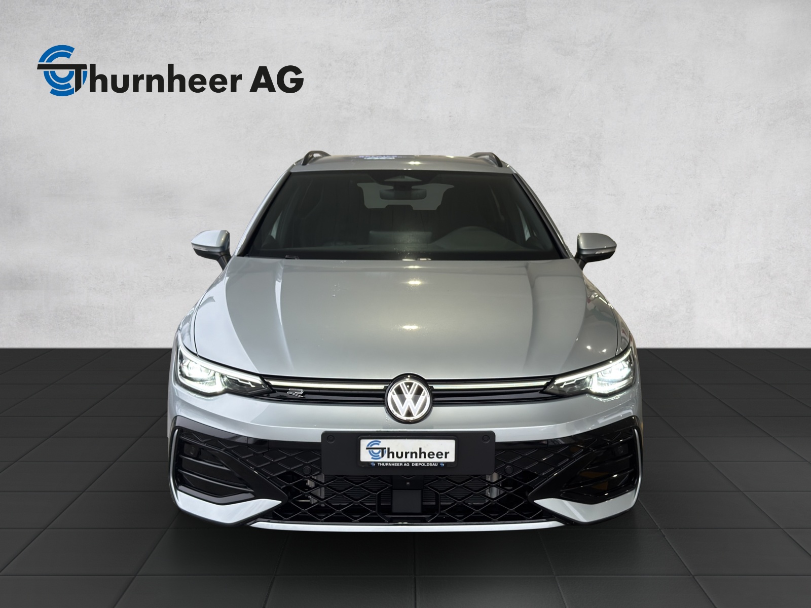 VW Golf Variant 1.5 eTSI mHEV R-Line