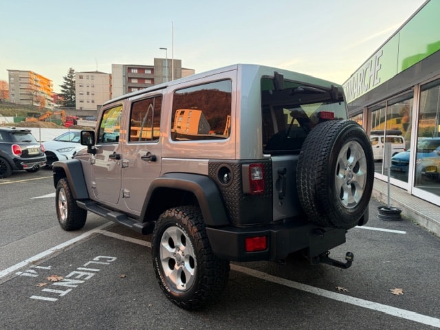 JEEP Wrangler 2.8 CRD Sahara Automatic hardtop-image-5
