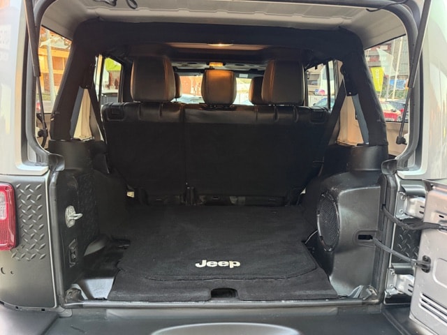 JEEP Wrangler 2.8 CRD Sahara Automatic hardtop-image-8