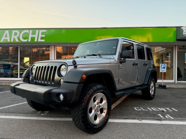 JEEP Wrangler 2.8 CRD Sahara Automatic hardtop-image-2
