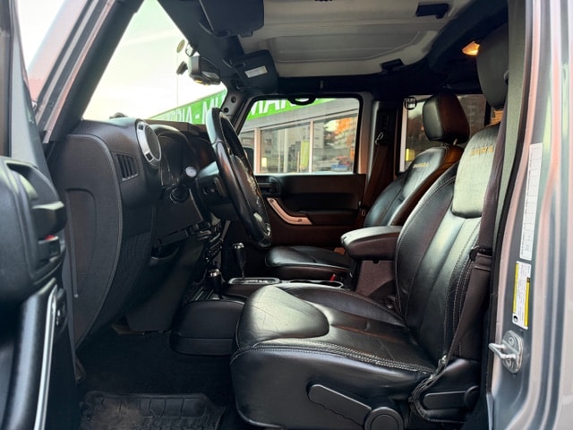 JEEP Wrangler 2.8 CRD Sahara Automatic hardtop-image-9