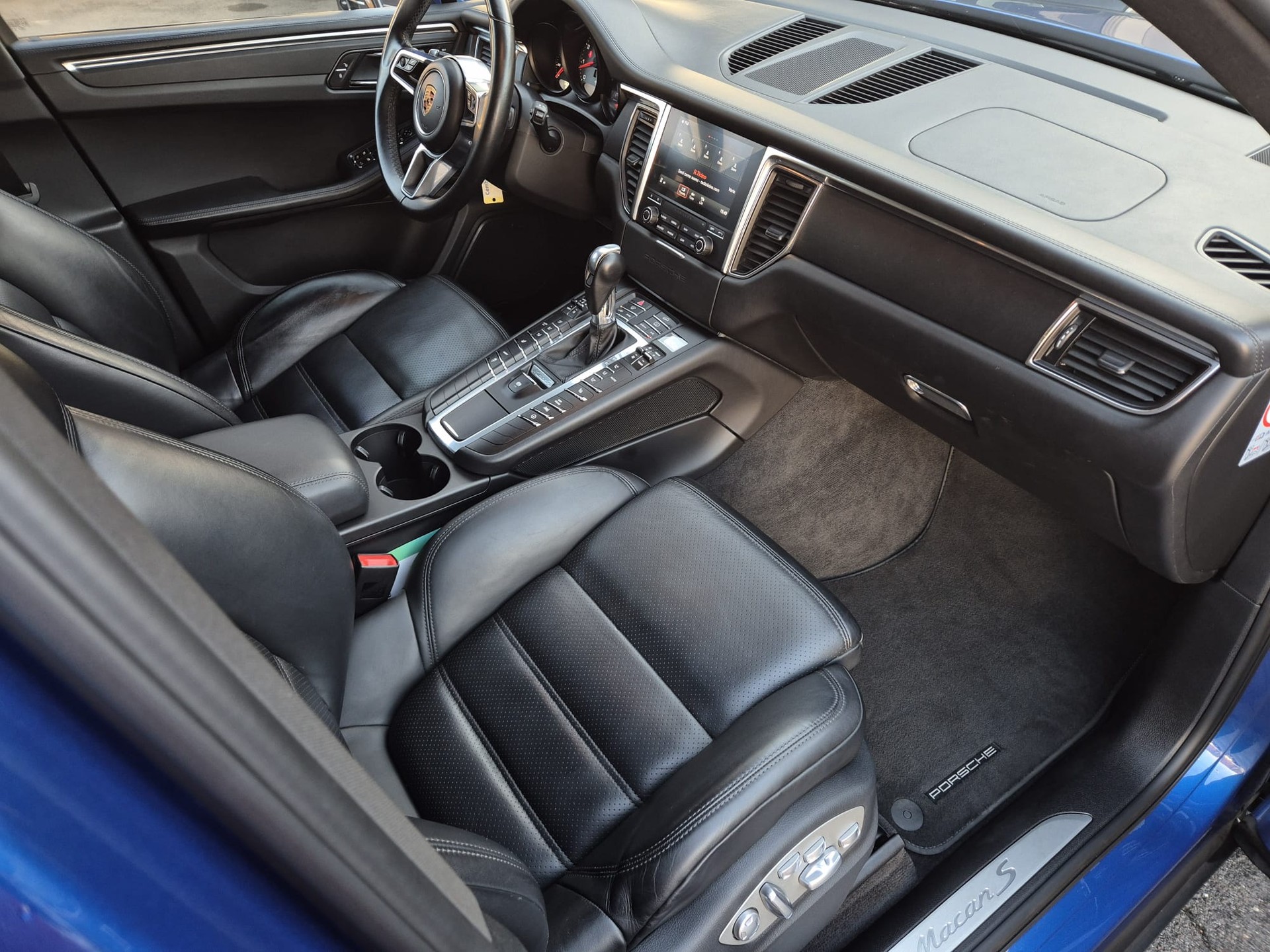 PORSCHE Macan S PDK-image-10