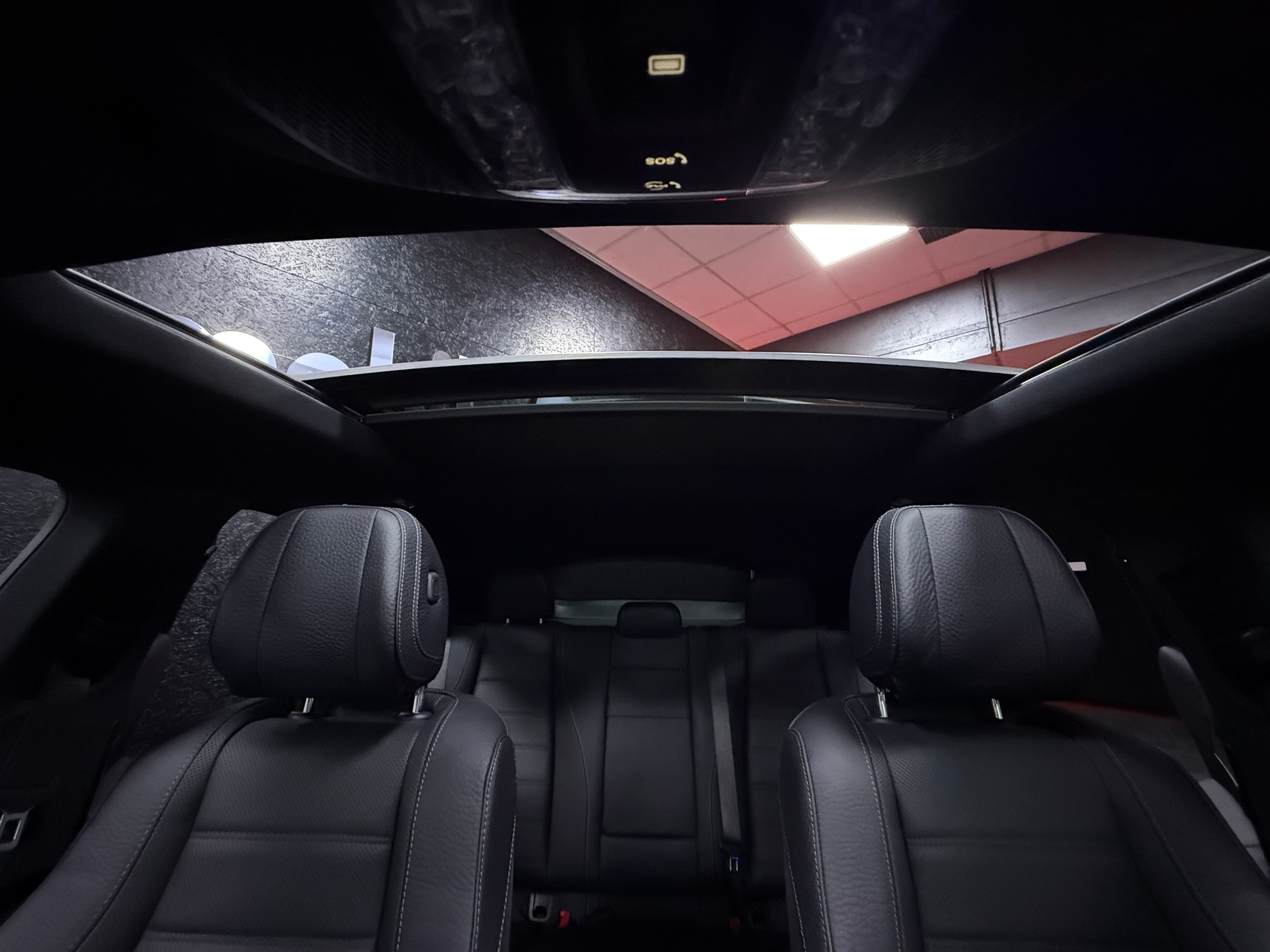 MERCEDES-BENZ GLE Coupé 450 d 4Matic+ 9G-Tronic CH Fahrzeug-image-12