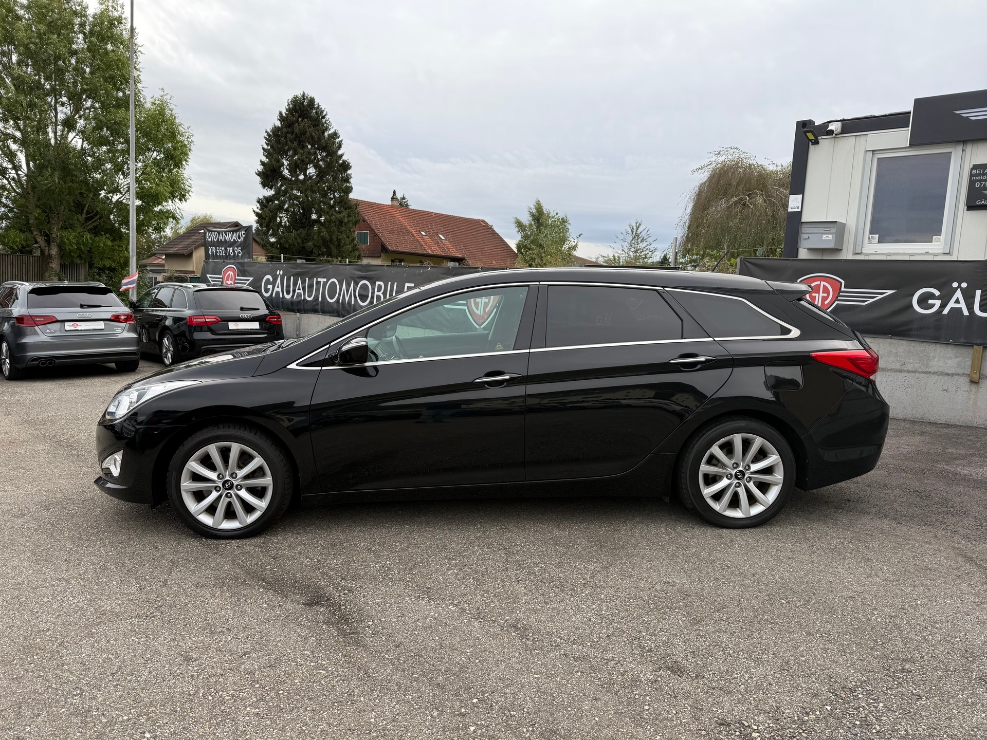 HYUNDAI i40 Wagon 1.6 GDi Style-image-6