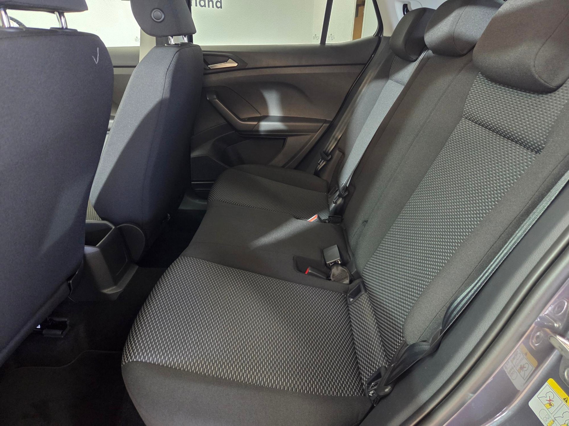 VW T-Cross 1.0 TSI-image-9