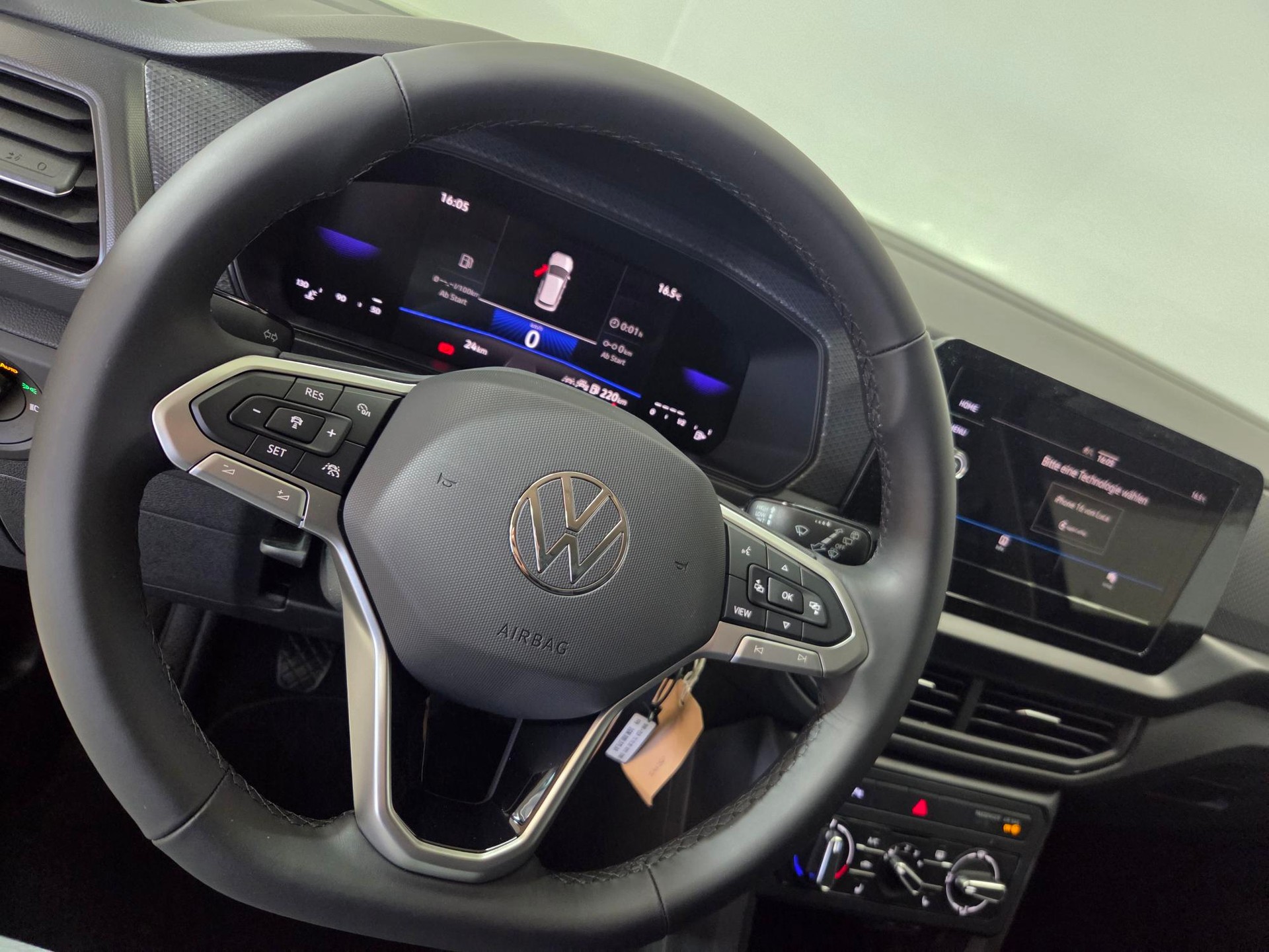 VW T-Cross 1.0 TSI-image-5