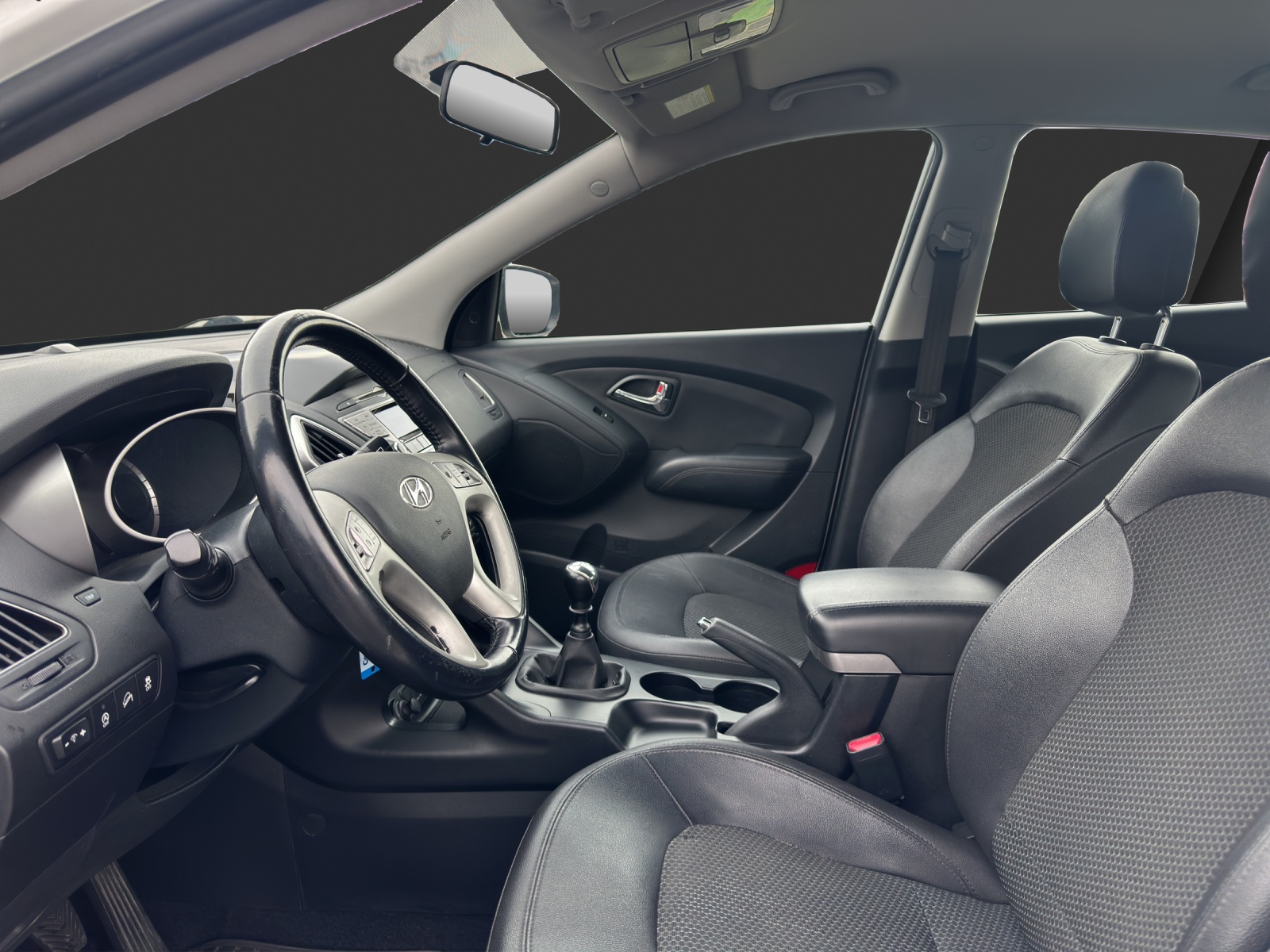 HYUNDAI iX 35 1.6 GDI Comfort 2WD-image-10