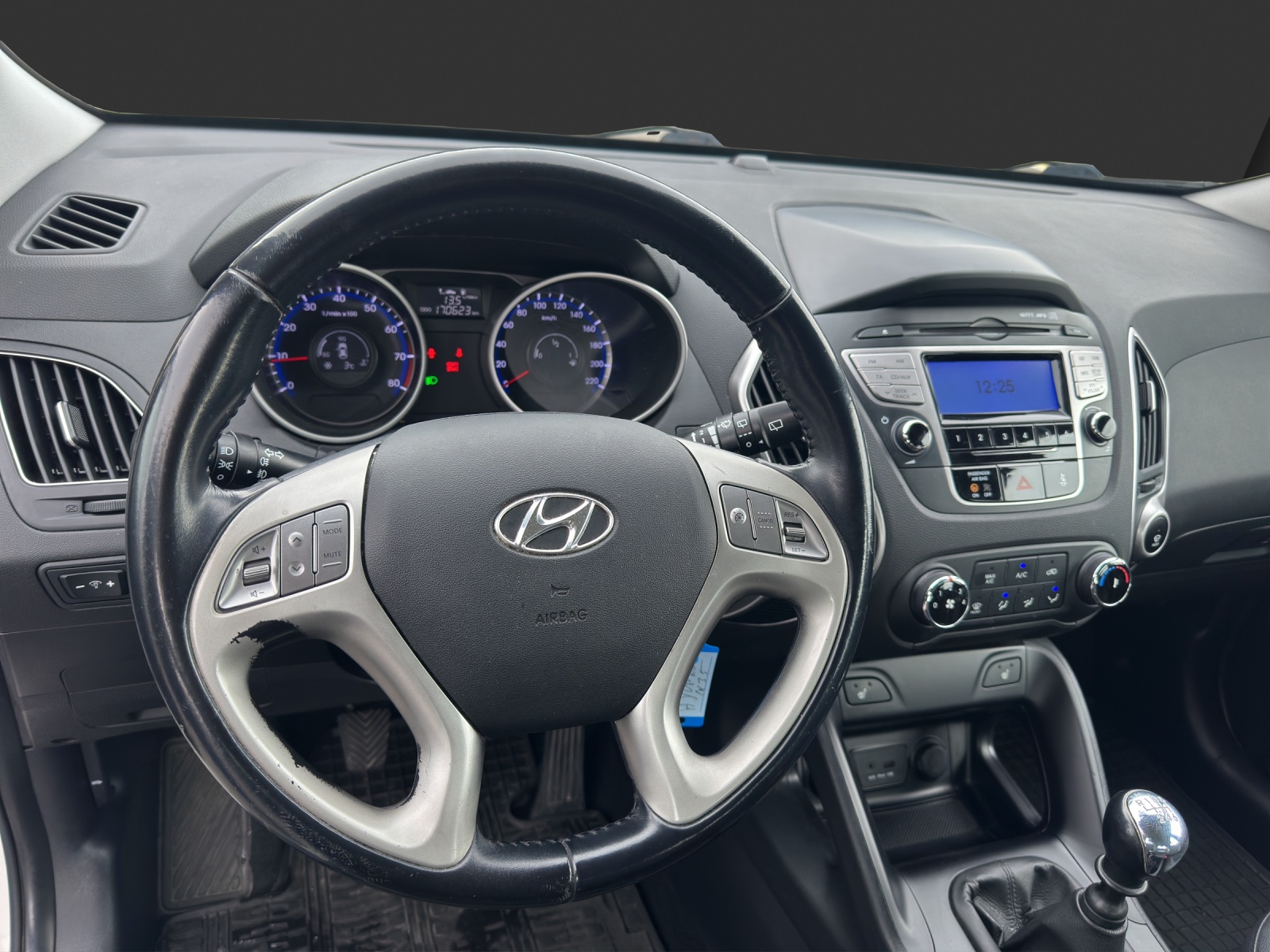 HYUNDAI iX 35 1.6 GDI Comfort 2WD-image-9