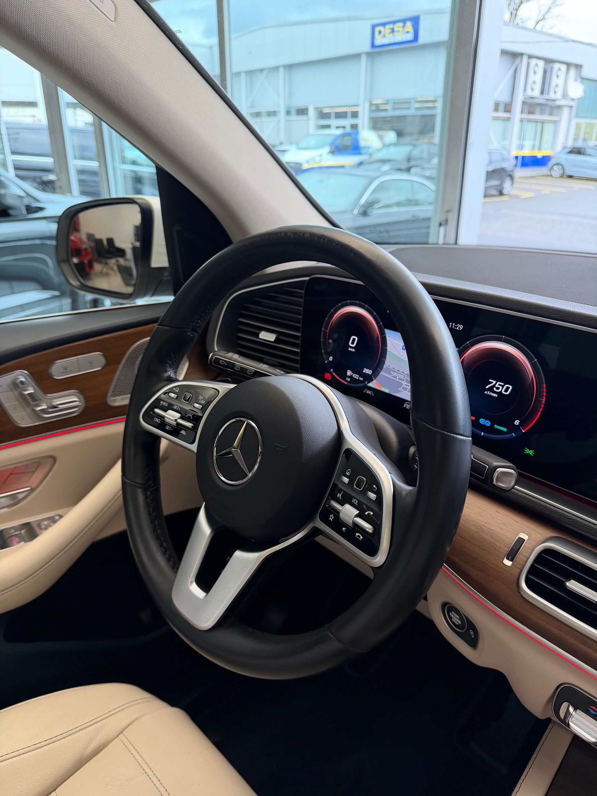MERCEDES-BENZ GLE 300 d AMG Line 4Matic 9G-Tronic-image-14