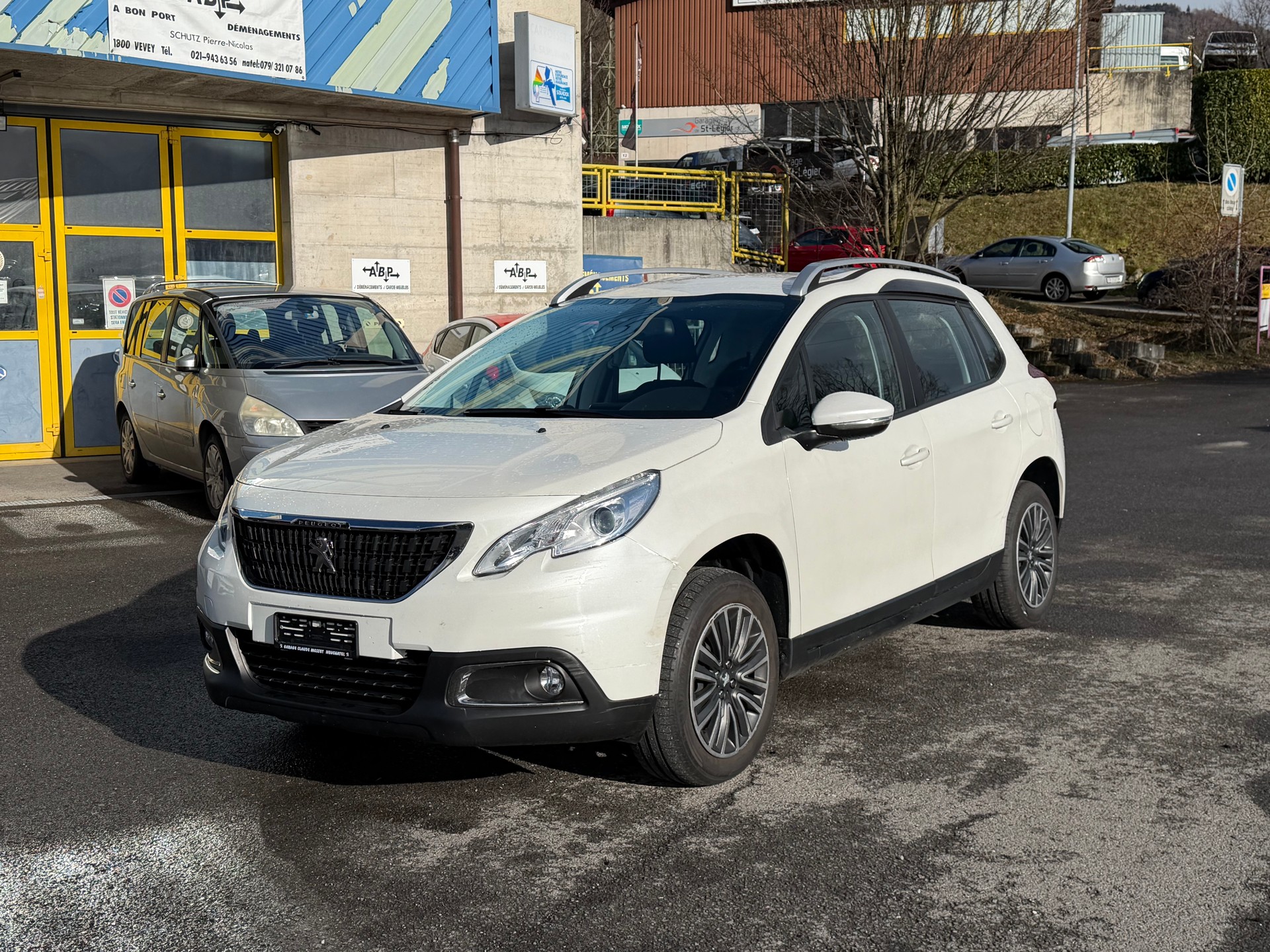 PEUGEOT 2008 1.2 Exp 02.2026-image-0