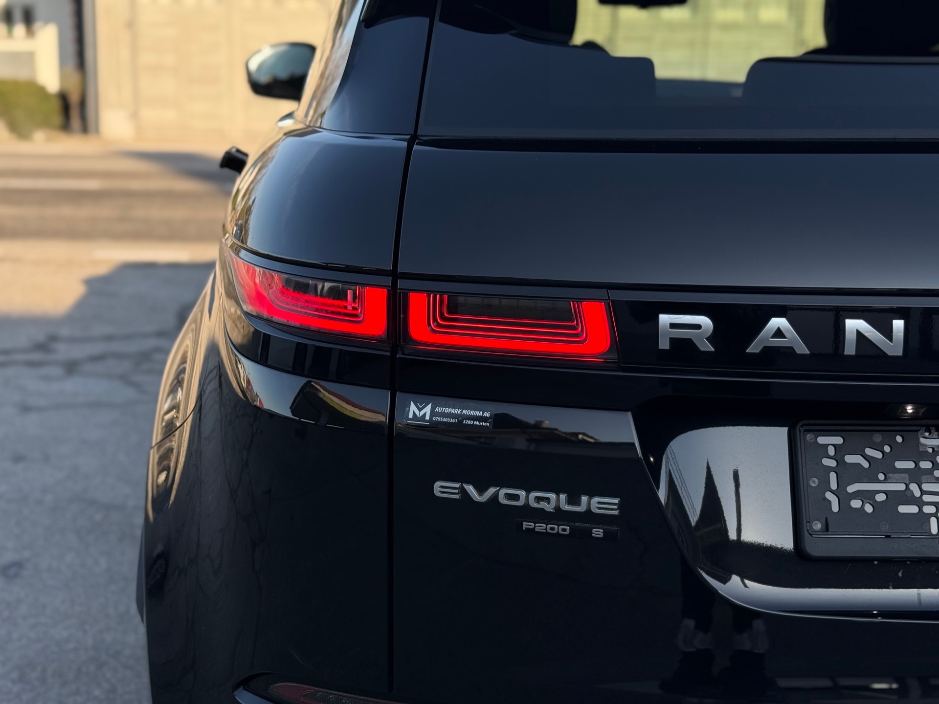 LAND ROVER Range Rover Evoque P 200 MHEV S AT9-image-7