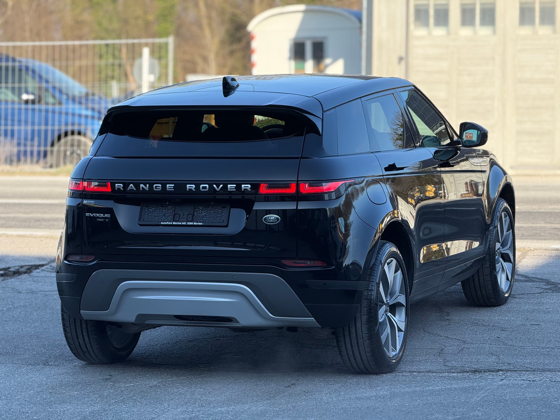 LAND ROVER Range Rover Evoque P 200 MHEV S AT9-image-4