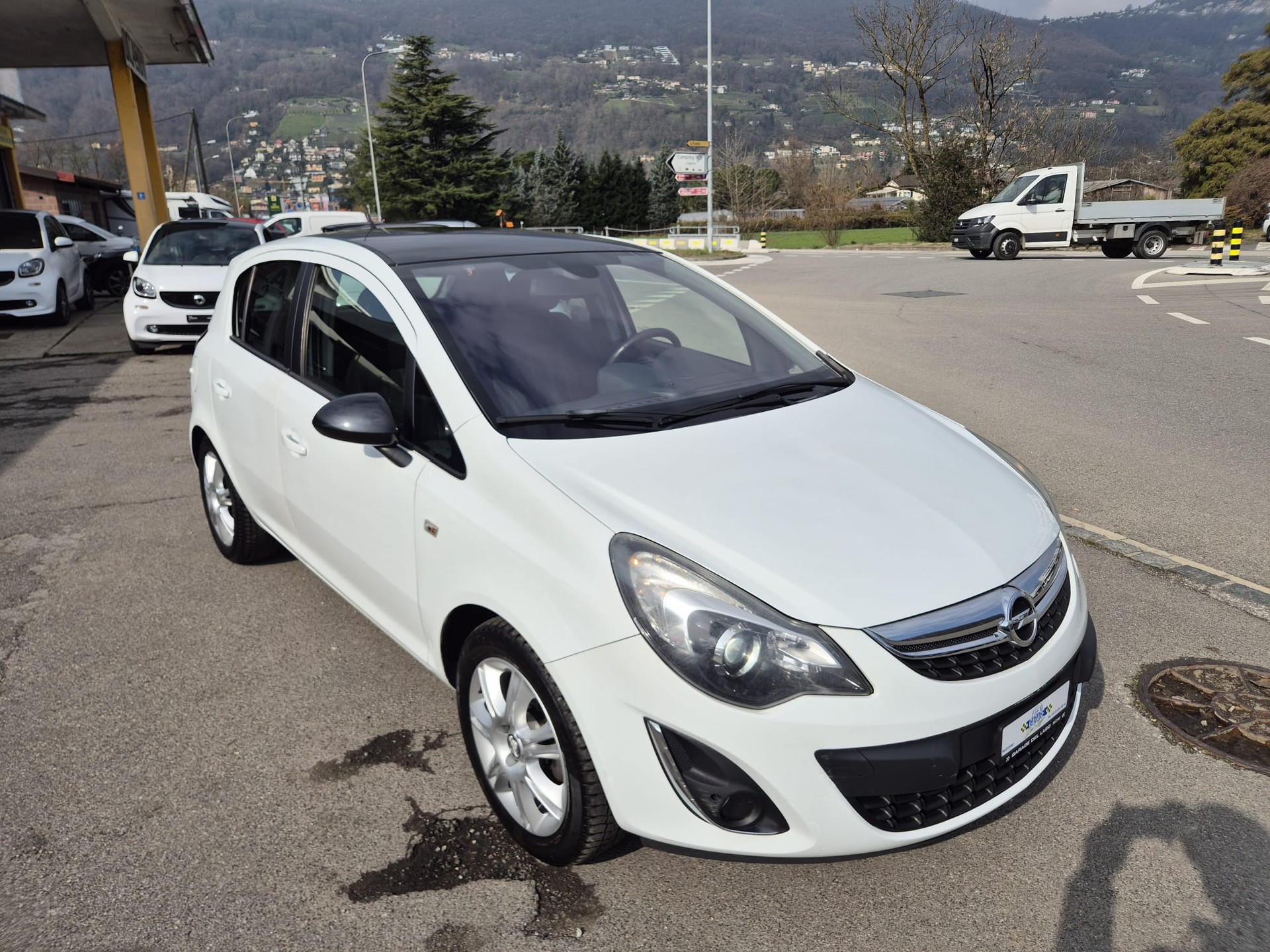 OPEL Corsa 1.4 TP Color Edition-image-0