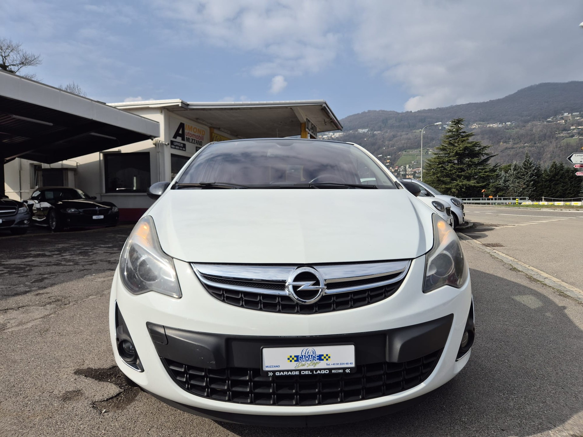 OPEL Corsa 1.4 TP Color Edition-image-1
