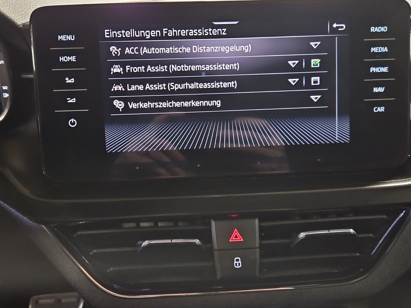 SKODA Kamiq 1.5 TSI ACT Style DSG-image-15