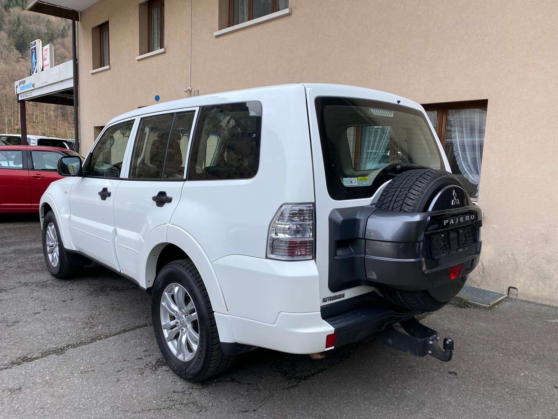 MITSUBISHI Pajero 3.2 DI-D Value Automatic-image-10