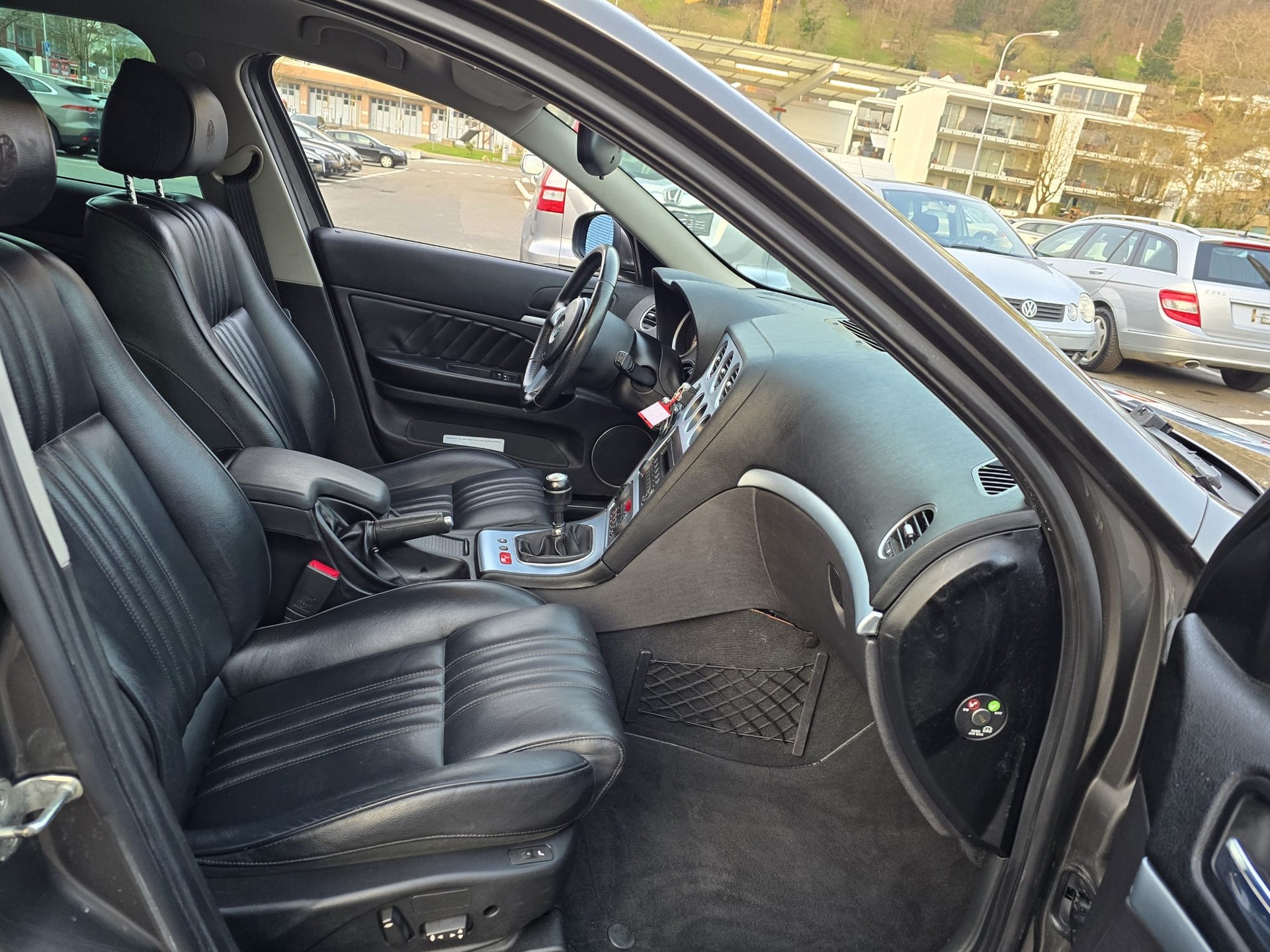 ALFA ROMEO 159 Sportwagon 3.2 JTS Q4 Distinctive-image-13