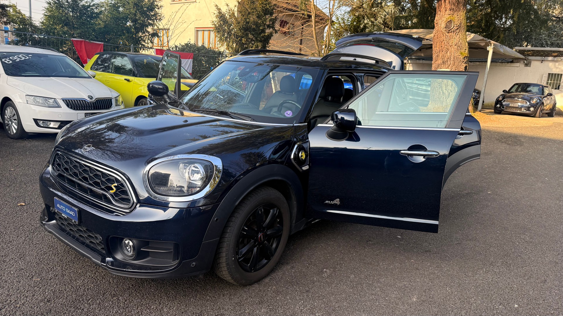 MINI Countryman Cooper S E ALL4 PHEV Steptronic-image-12