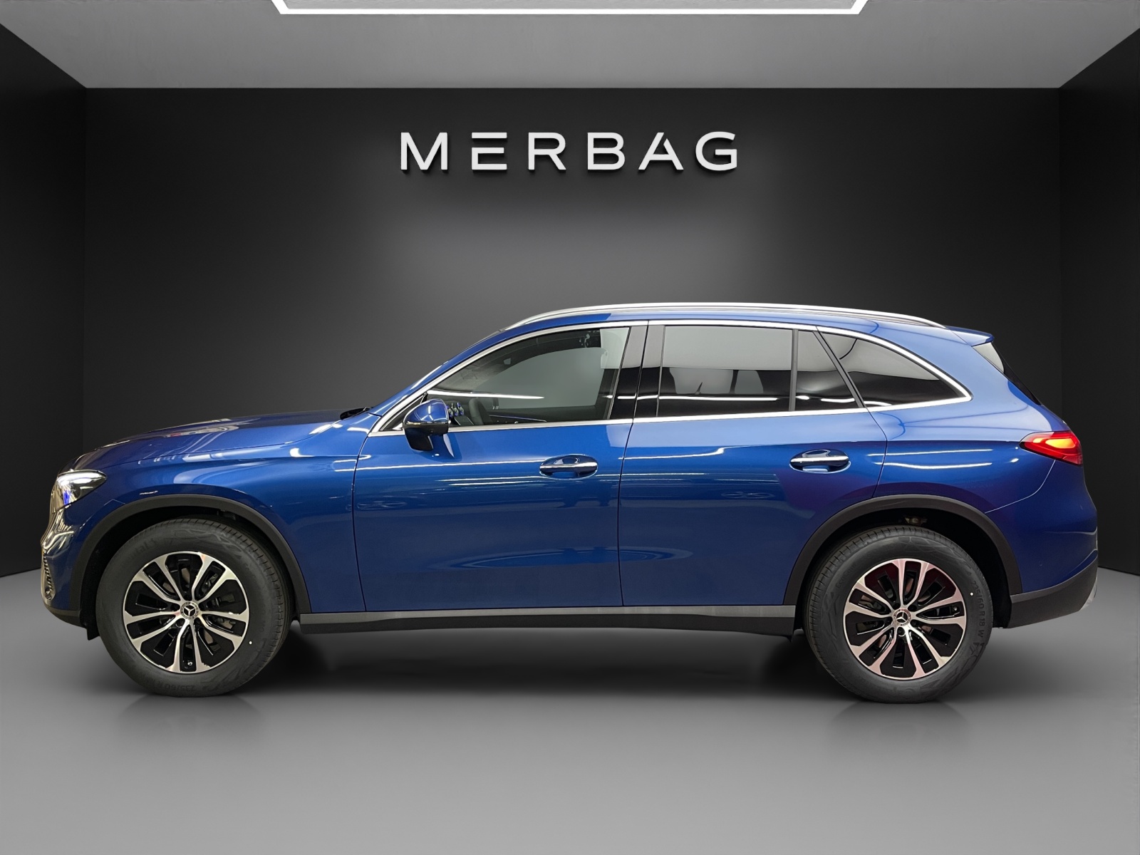 MERCEDES-BENZ GLC 200 d 4M 9G-Tronic-image-2