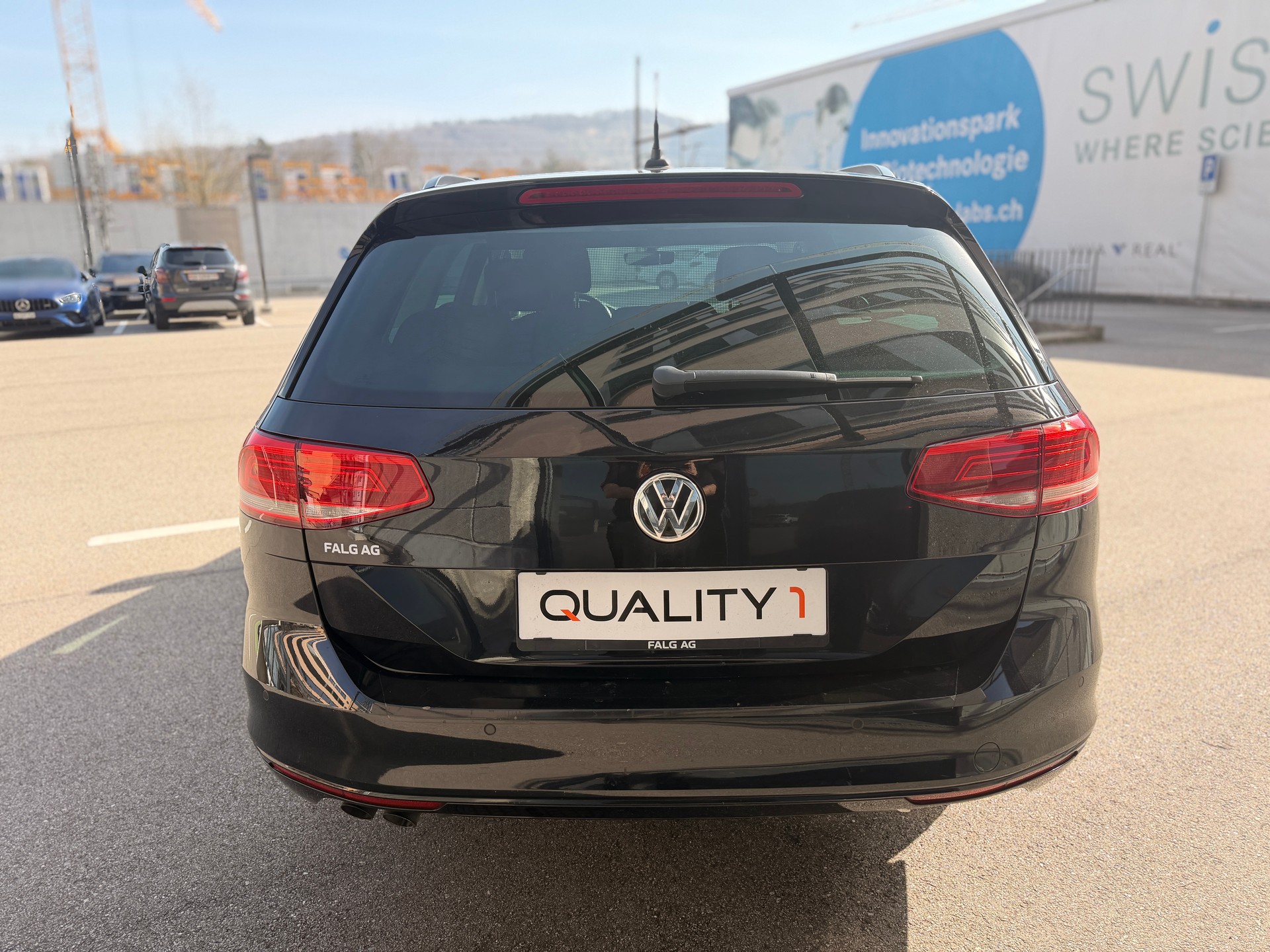 VW Passat Variant 2.0 TDI BMT Comfortline DSG 4Motion-image-3