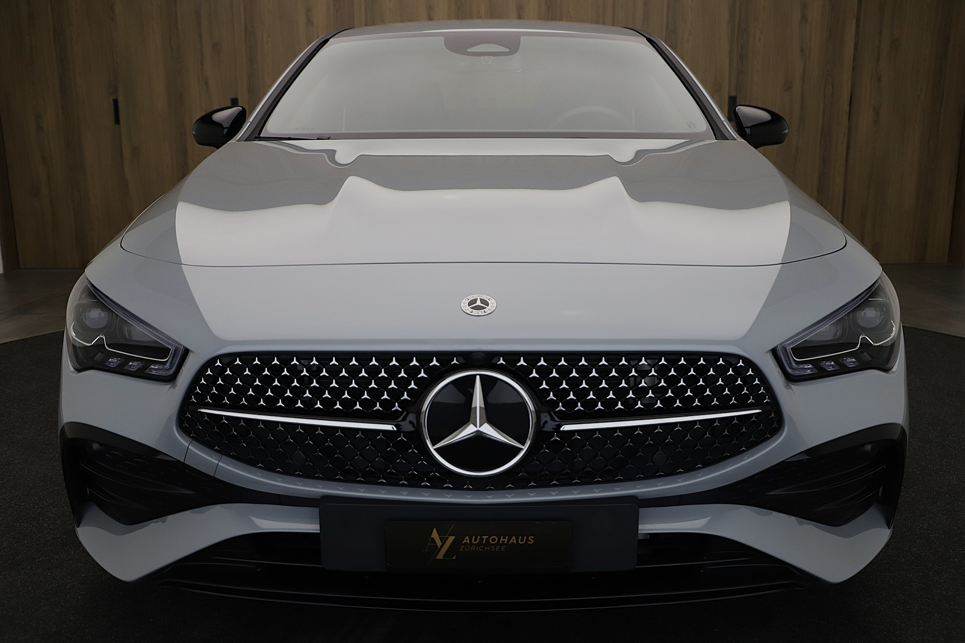 MERCEDES-BENZ CLA 200 7G-DCT AMG Line Night Edition und Advance Plus-image-1