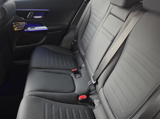 MERCEDES-BENZ GLC 400 e 4M 9G-Tronic-image-8