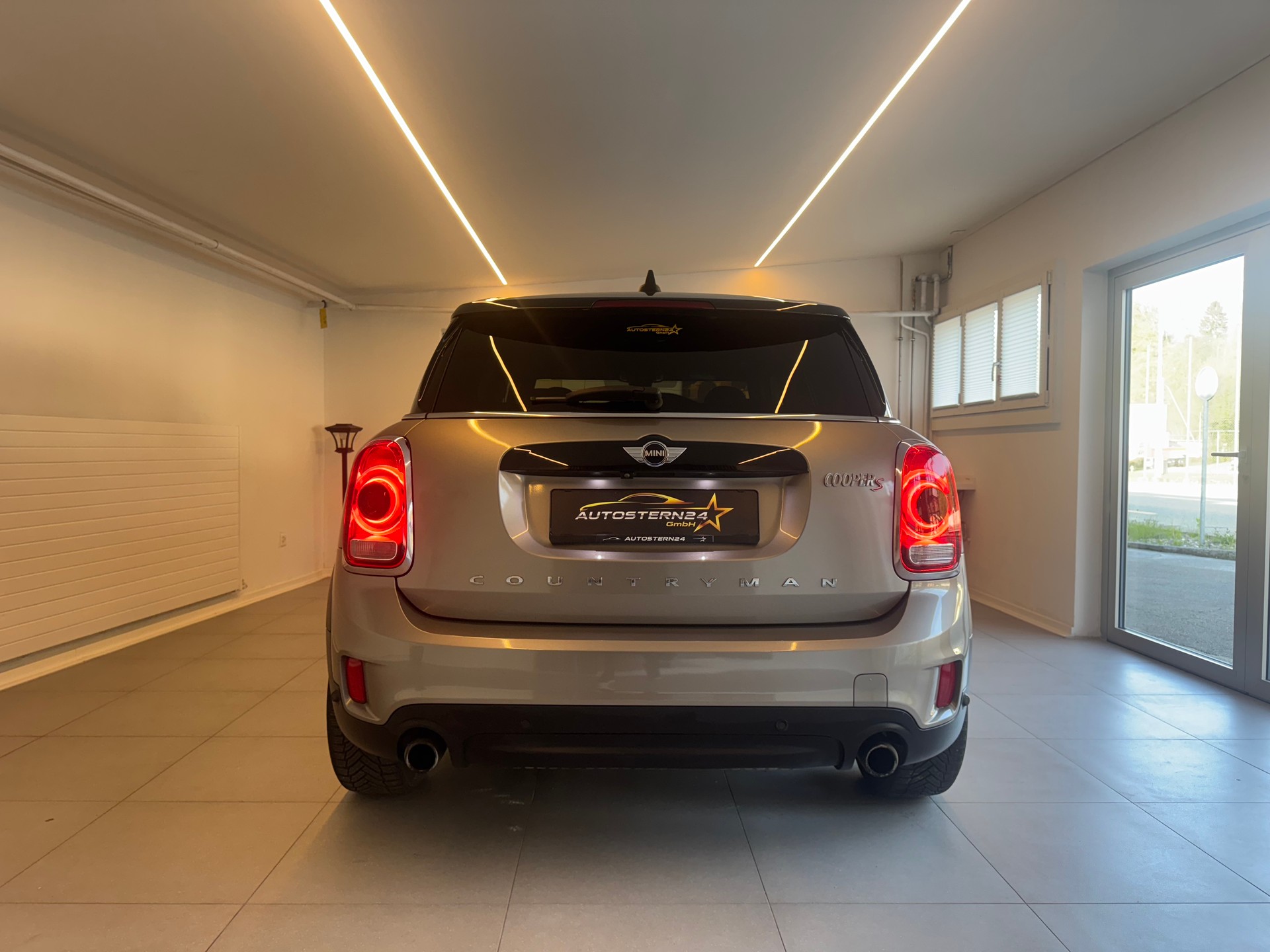 MINI Countryman Cooper S ALL4 Steptronic *CH-Fahrzeug*-showroom-element-3