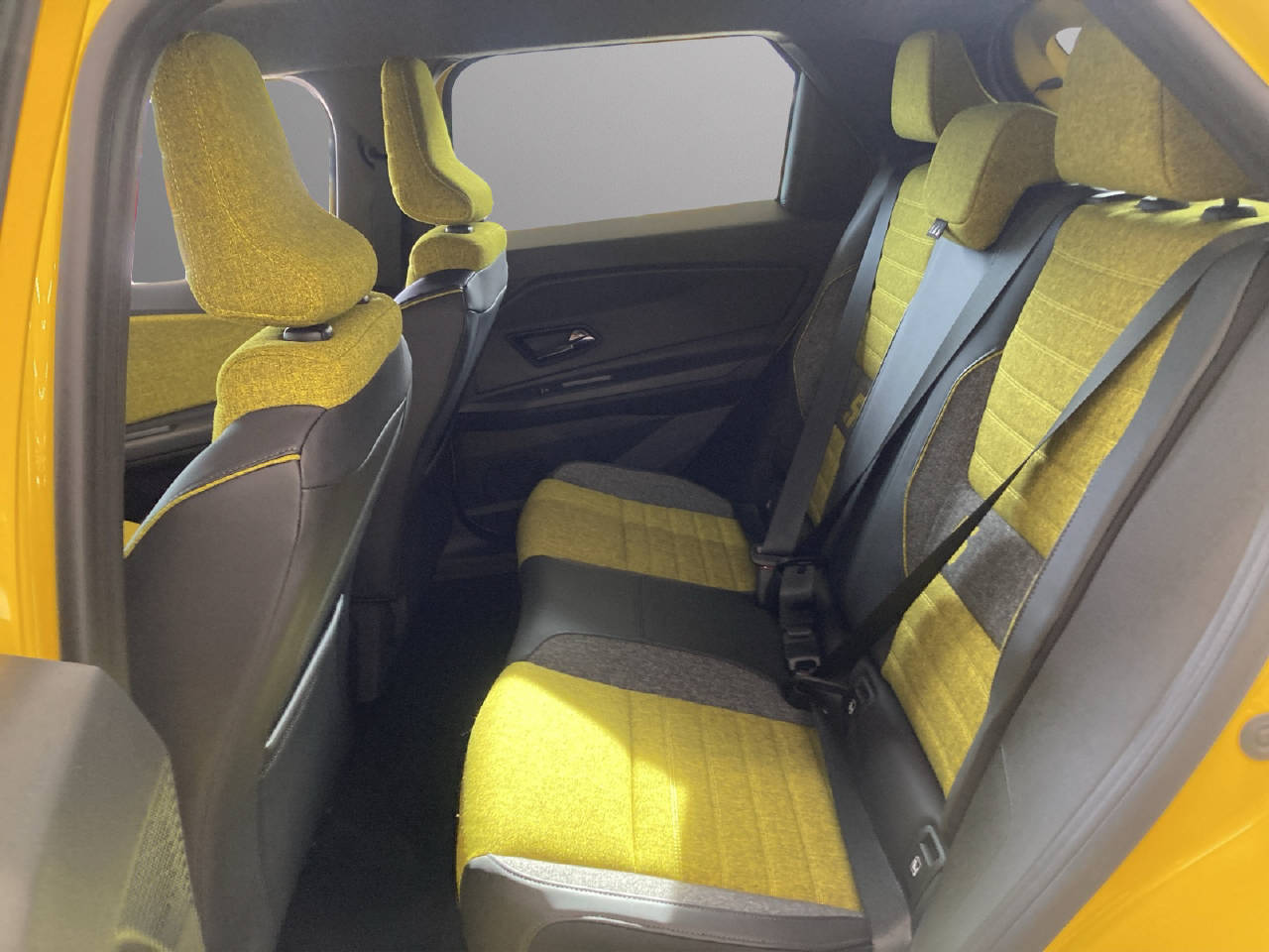 RENAULT R5 E-Tech Comfort Range iconic five-image-5