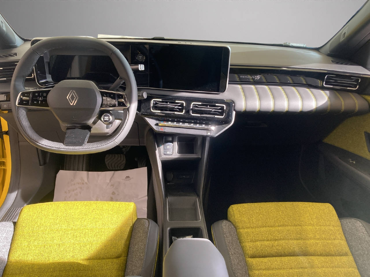 RENAULT R5 E-Tech Comfort Range iconic five-image-7