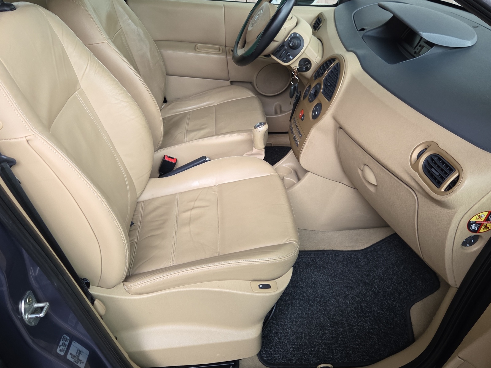 RENAULT Modus 1.6 16V Dynamique Luxe-image-12