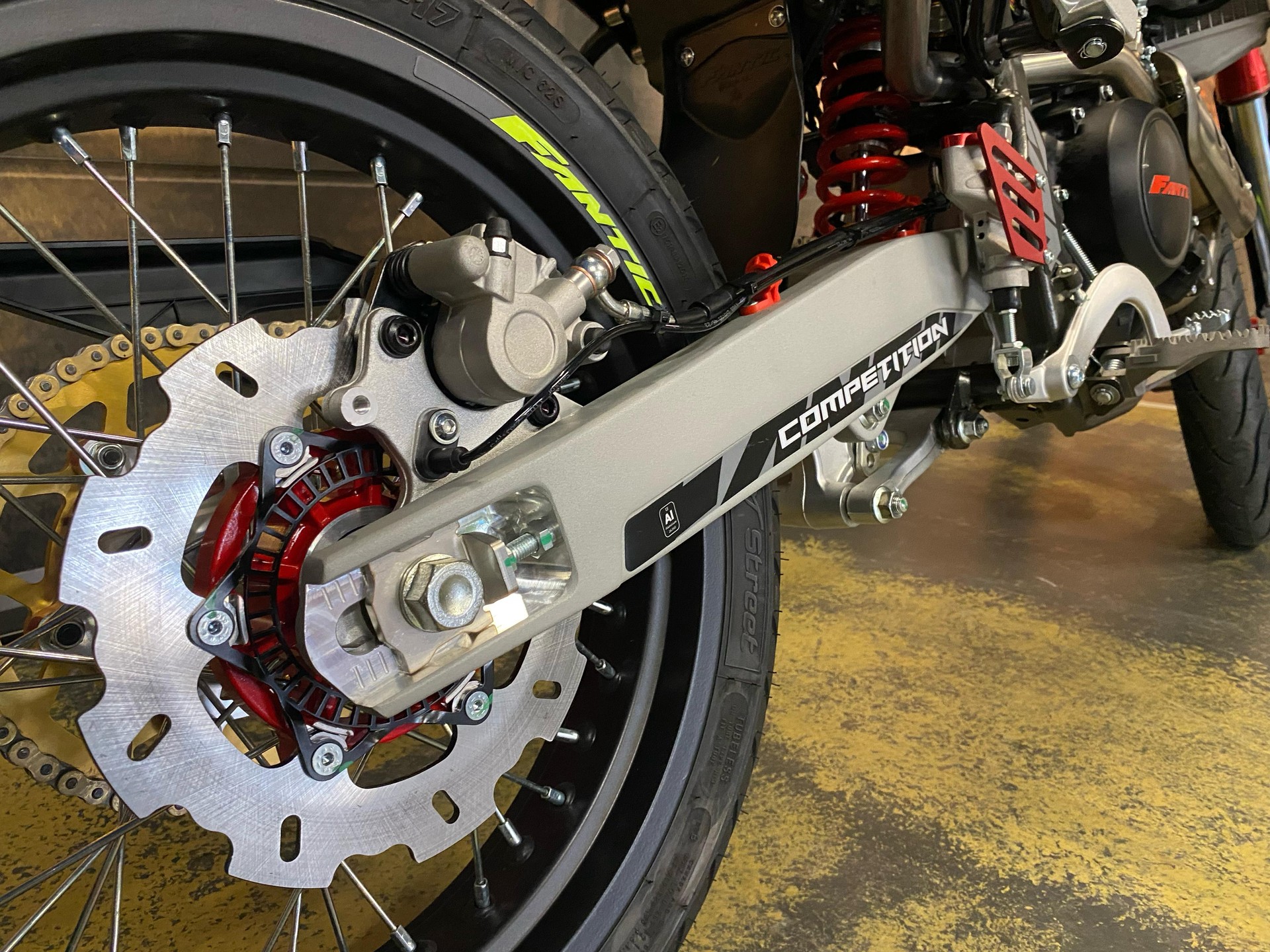 FANTIC XMF 125 Competition ABS-image-5