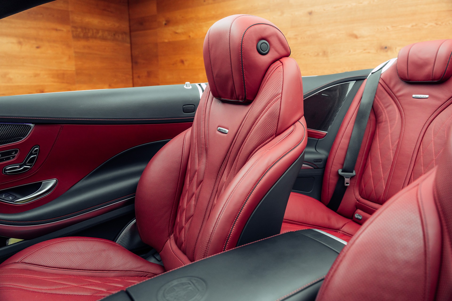MERCEDES-BENZ S 63 AMG Cabriolet 4Matic Speedshift MCT-image-7