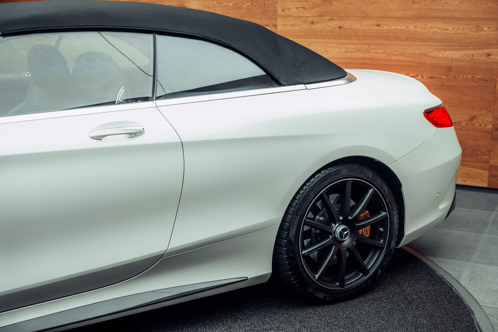 MERCEDES-BENZ S 63 AMG Cabriolet 4Matic Speedshift MCT-image-21