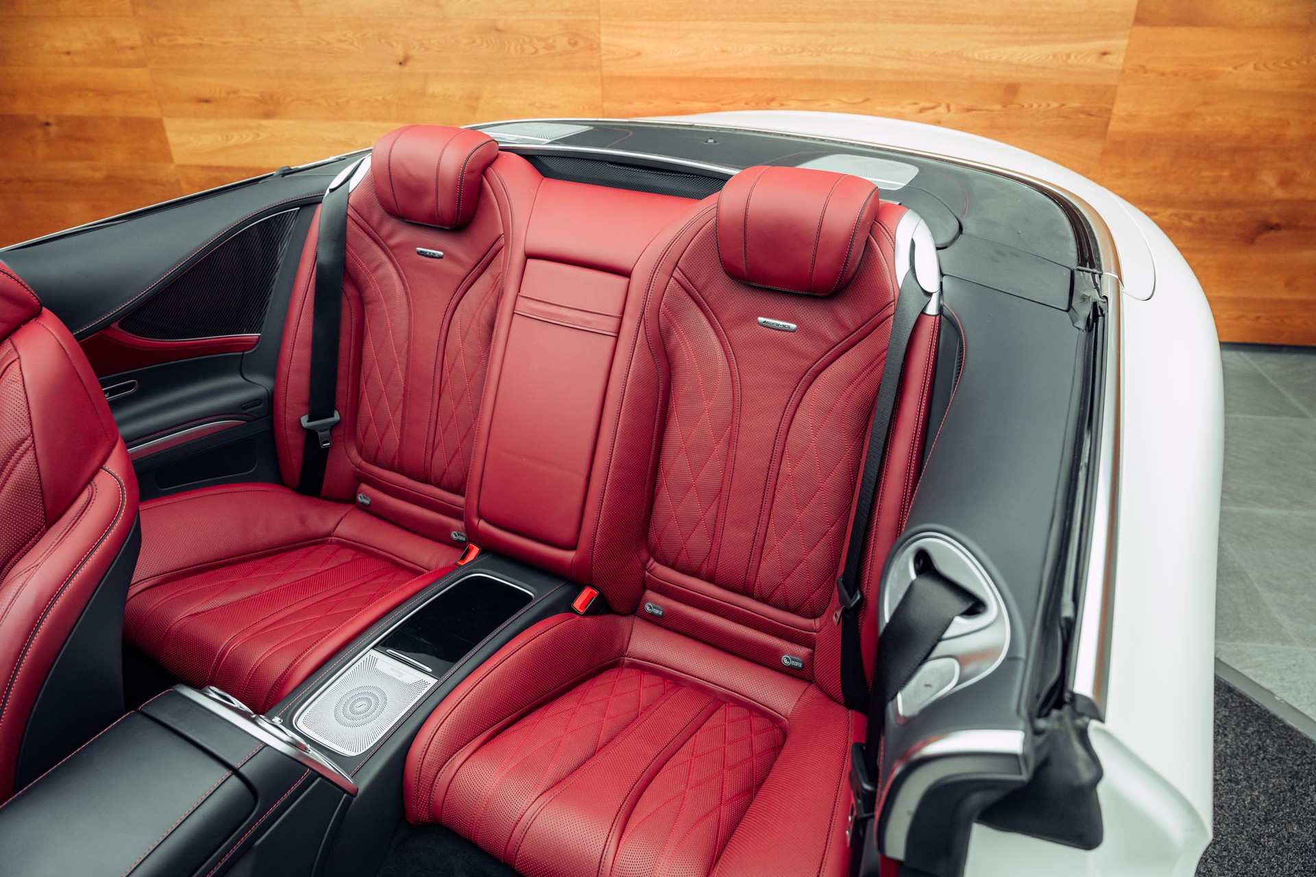 MERCEDES-BENZ S 63 AMG Cabriolet 4Matic Speedshift MCT-image-8