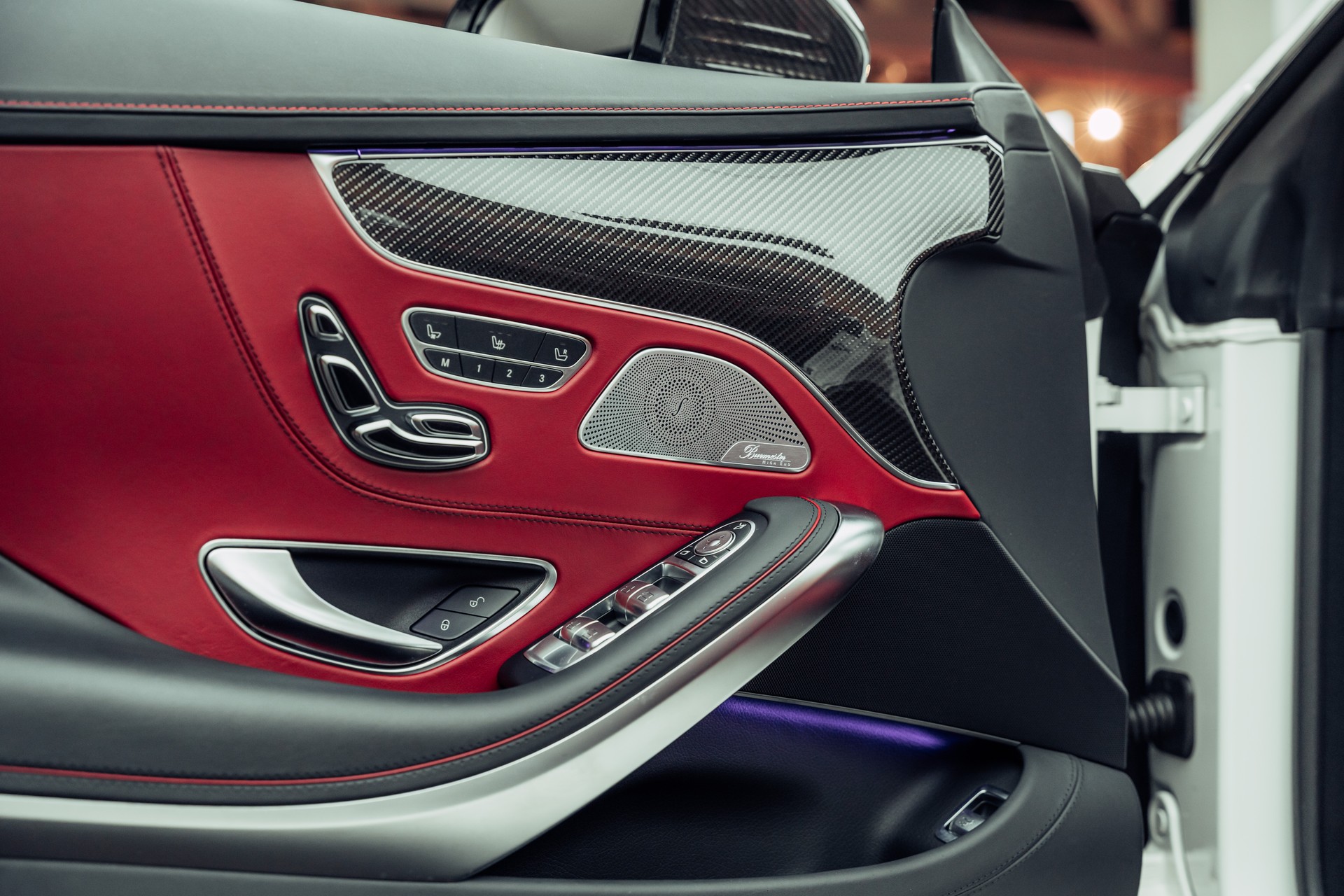 MERCEDES-BENZ S 63 AMG Cabriolet 4Matic Speedshift MCT-image-12