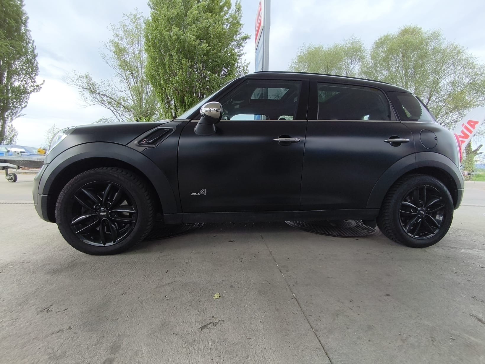 MINI Countryman Cooper S ALL4 Snowhill-image-5
