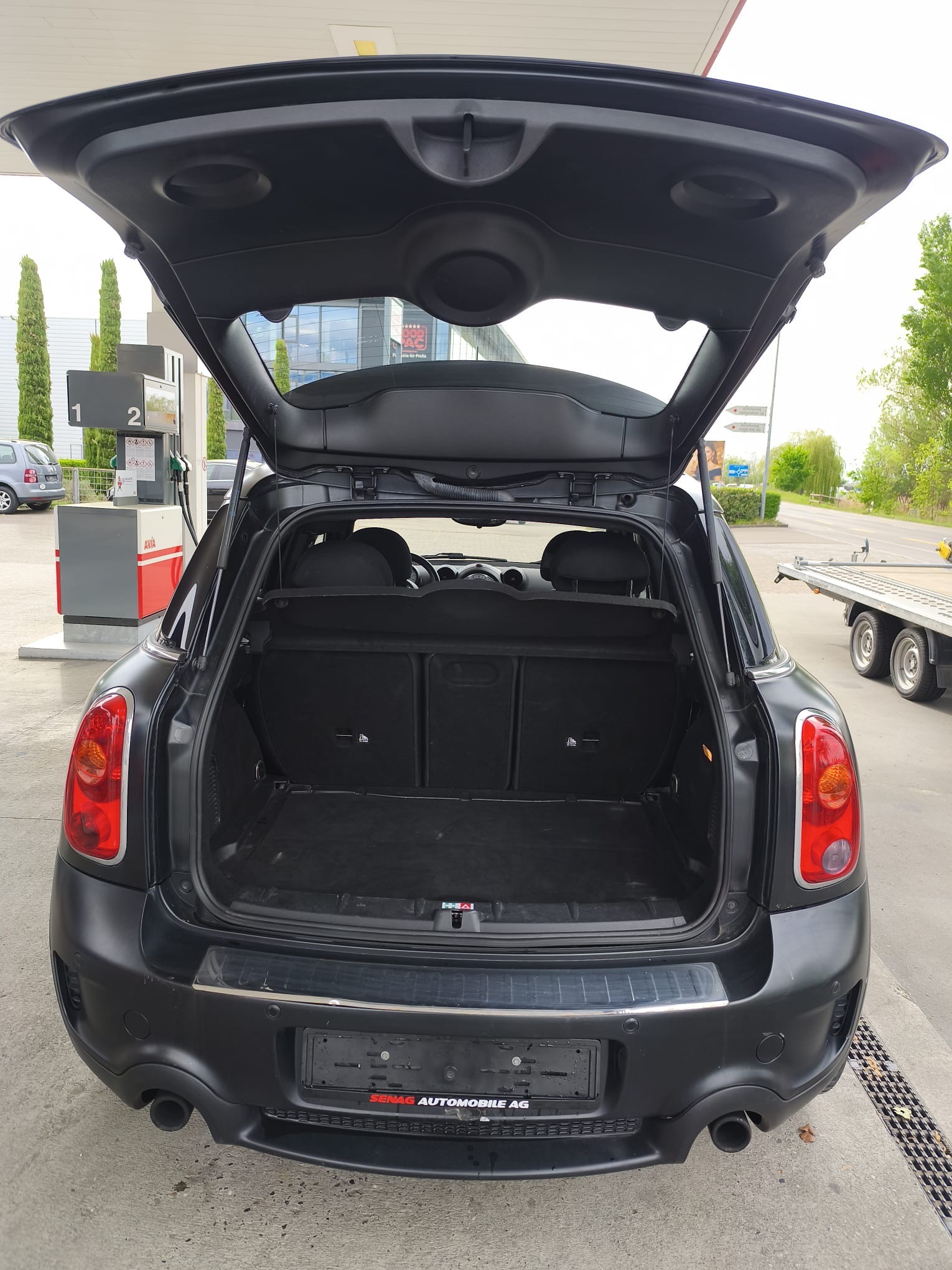 MINI Countryman Cooper S ALL4 Snowhill-image-11