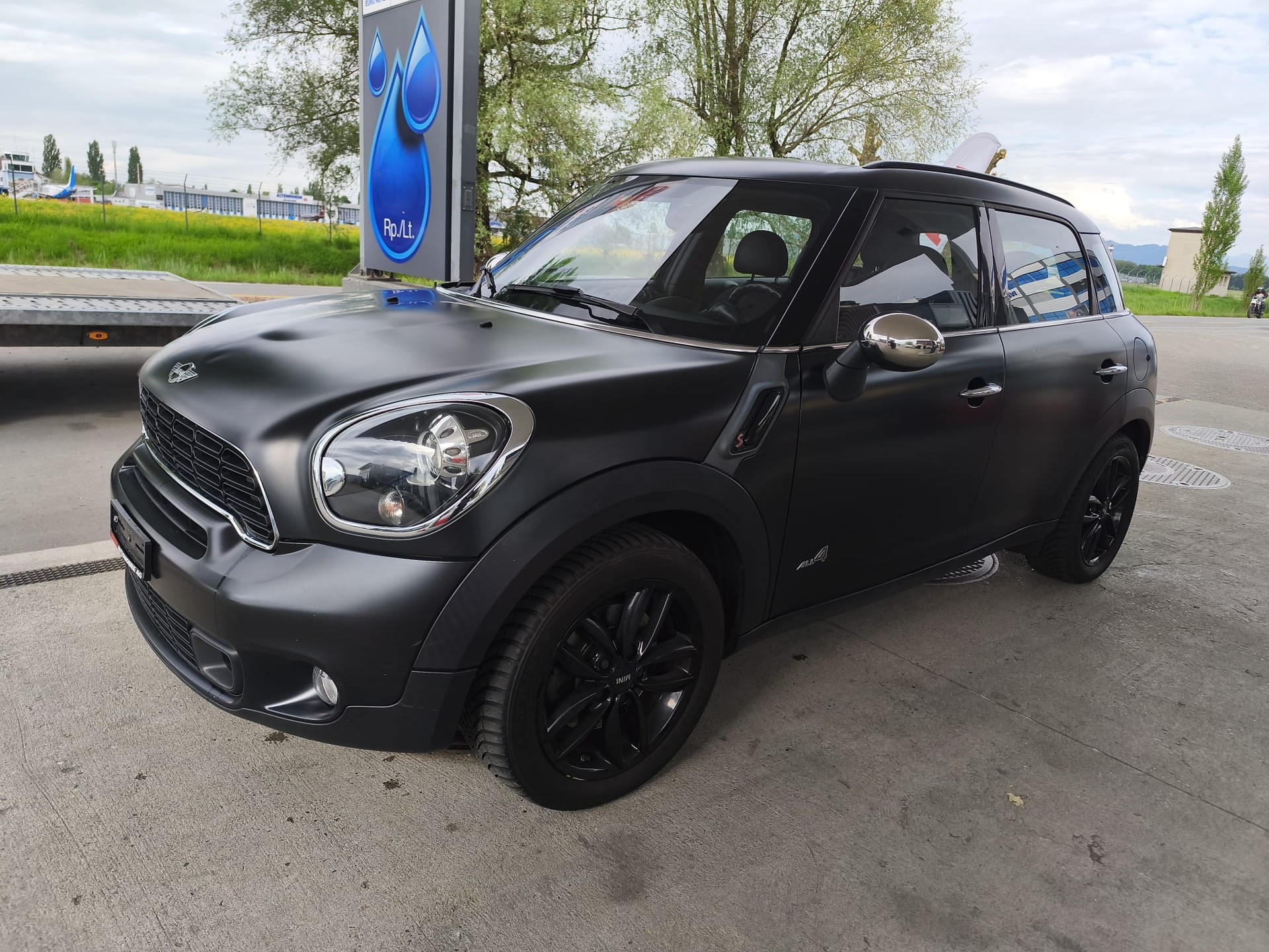 MINI Countryman Cooper S ALL4 Snowhill-image-1