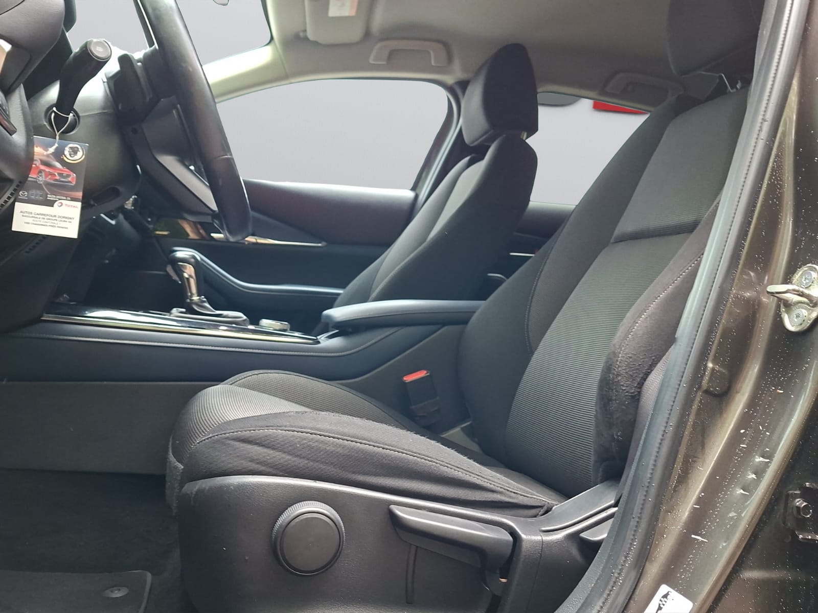 MAZDA CX-30 SKYACTIV-X M Hybrid 180 Ambition Plus AWD Automat-image-10