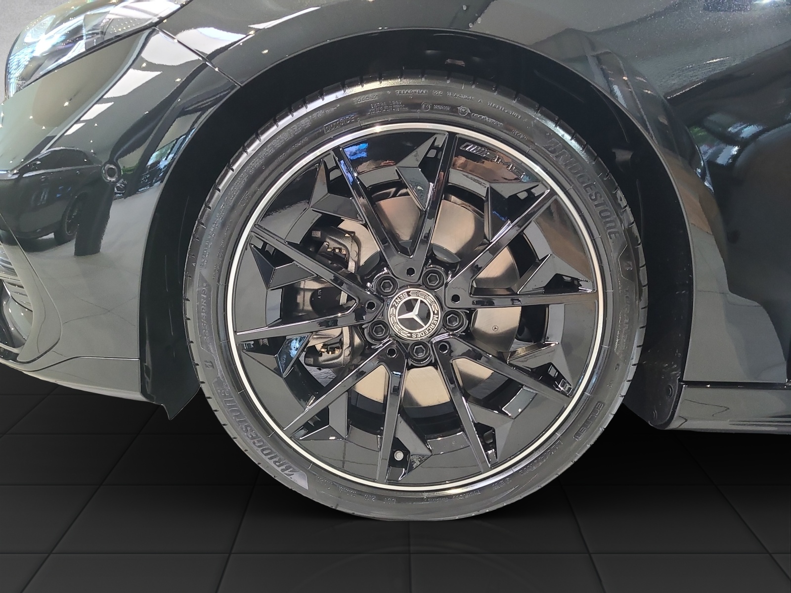 MERCEDES-BENZ CLA 220 8G-DCT 4Matic-image-9