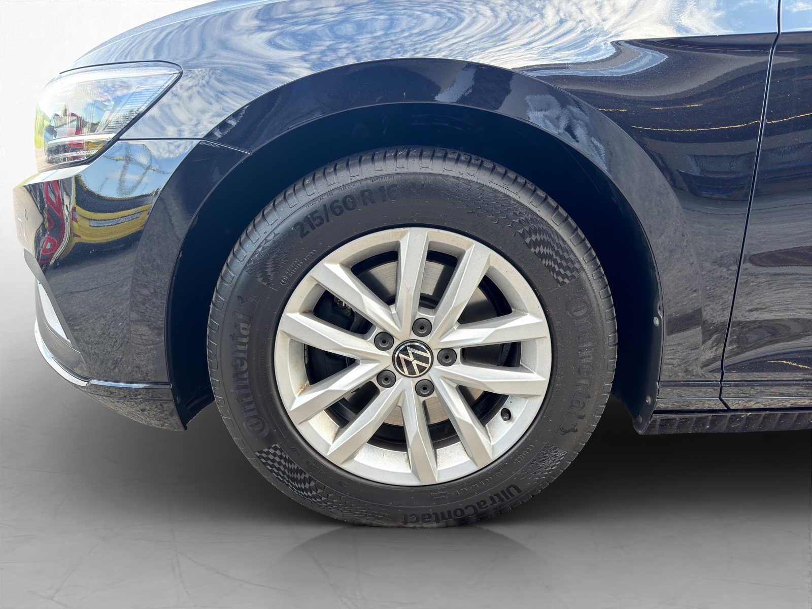 VW VW Passat 2.0 TDI BMT Business DSG-image-19